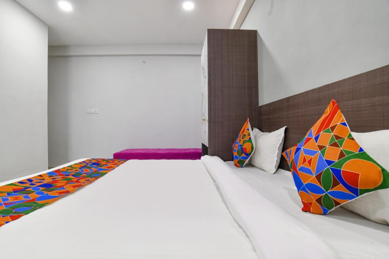 Fabhotel Dev'S Inn Indaur Exteriér fotografie