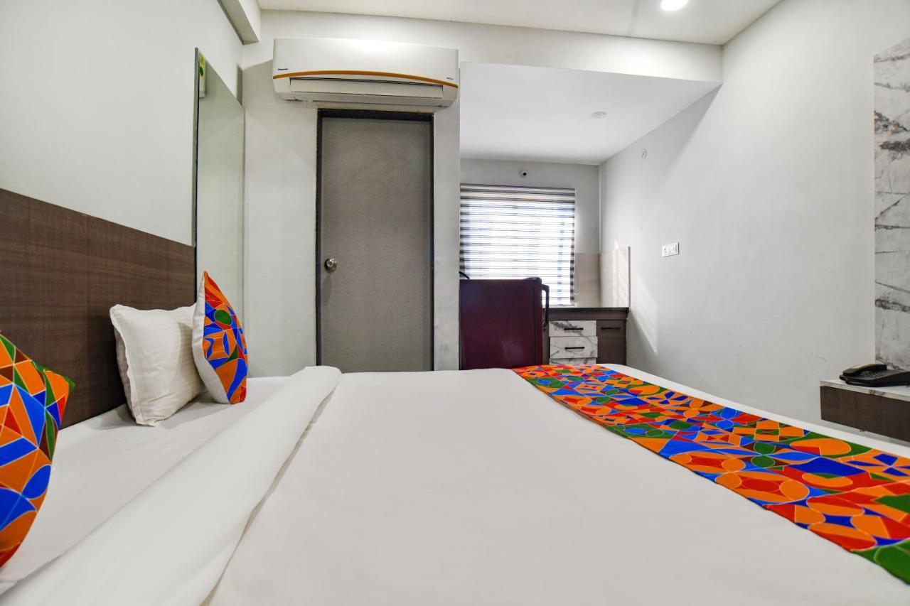Fabhotel Dev'S Inn Indaur Exteriér fotografie